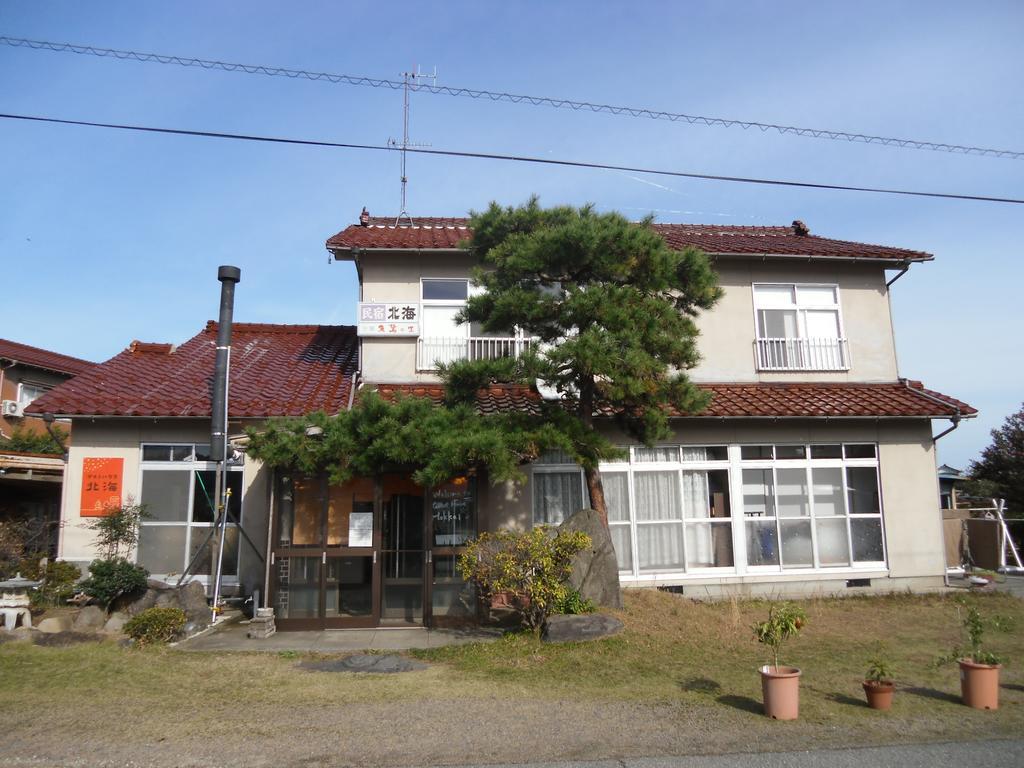 Guesthouse Hokkai Nanao Exteriör bild