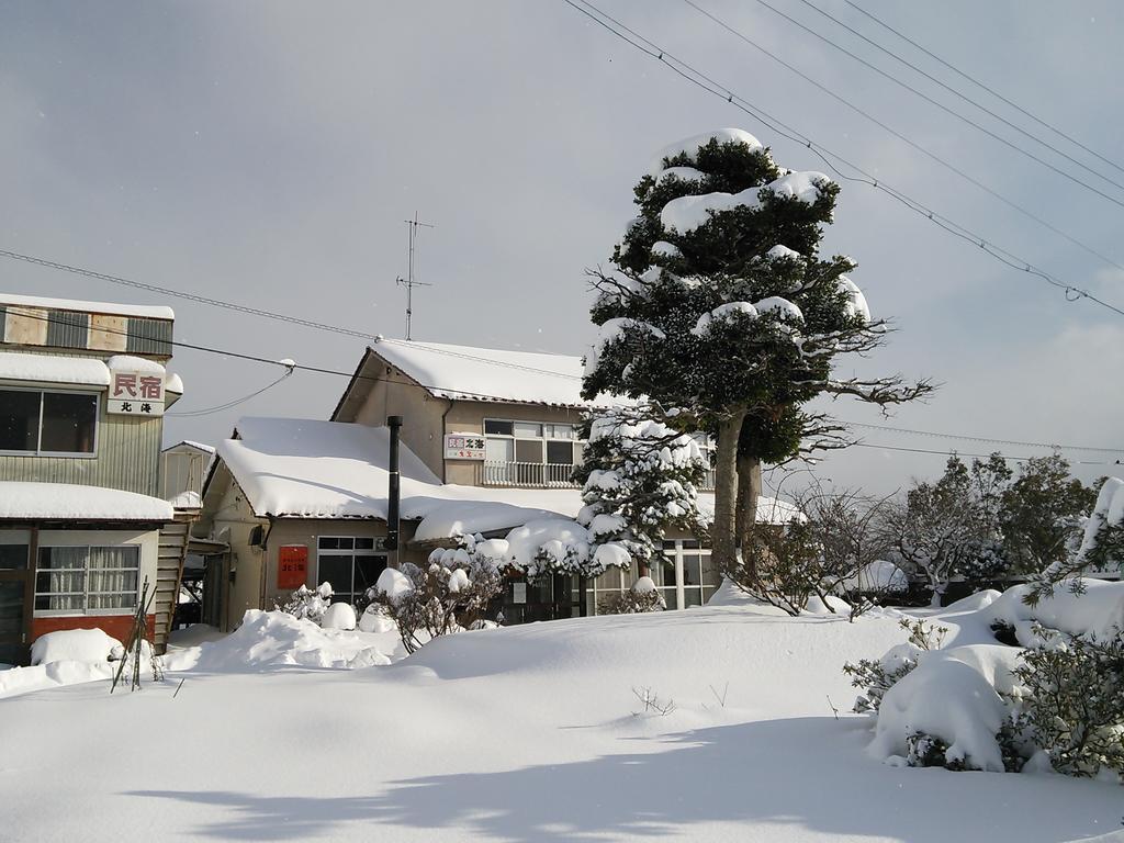Guesthouse Hokkai Nanao Exteriör bild